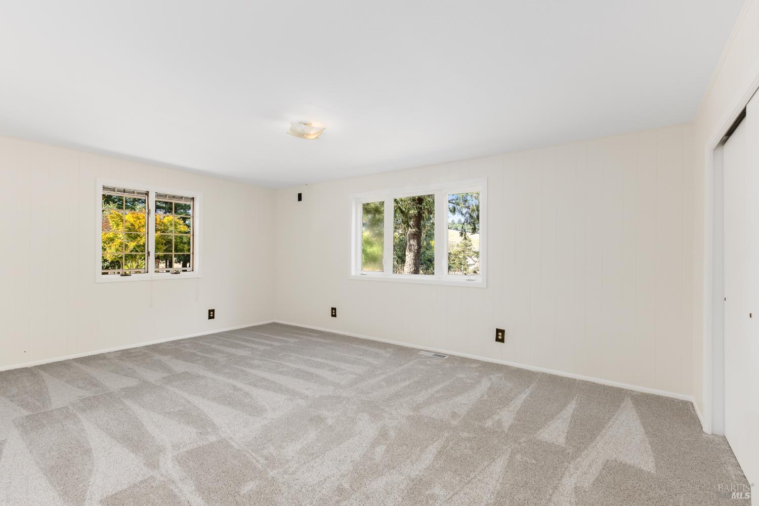 13881 Bodega Hwy