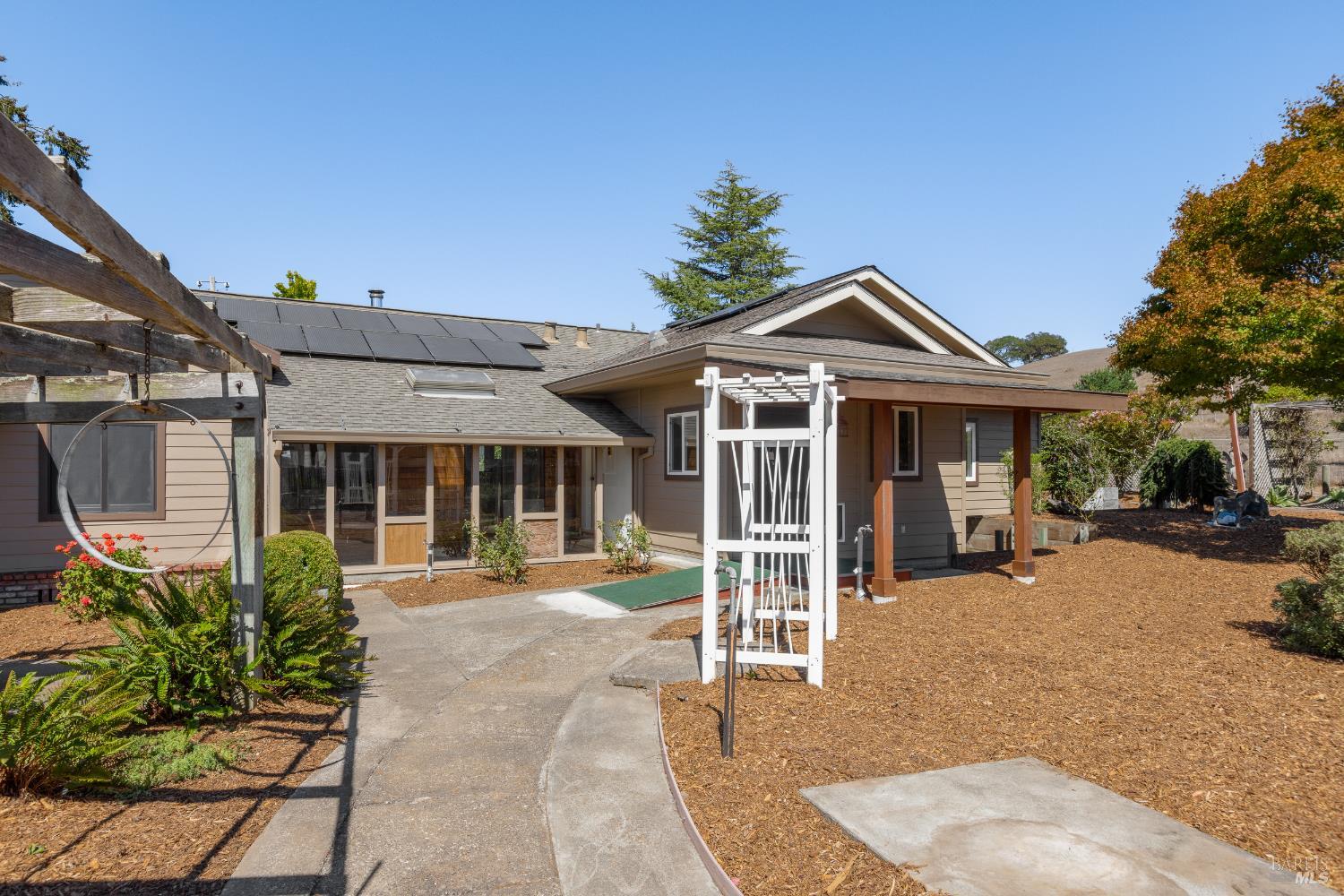 13881 Bodega Hwy