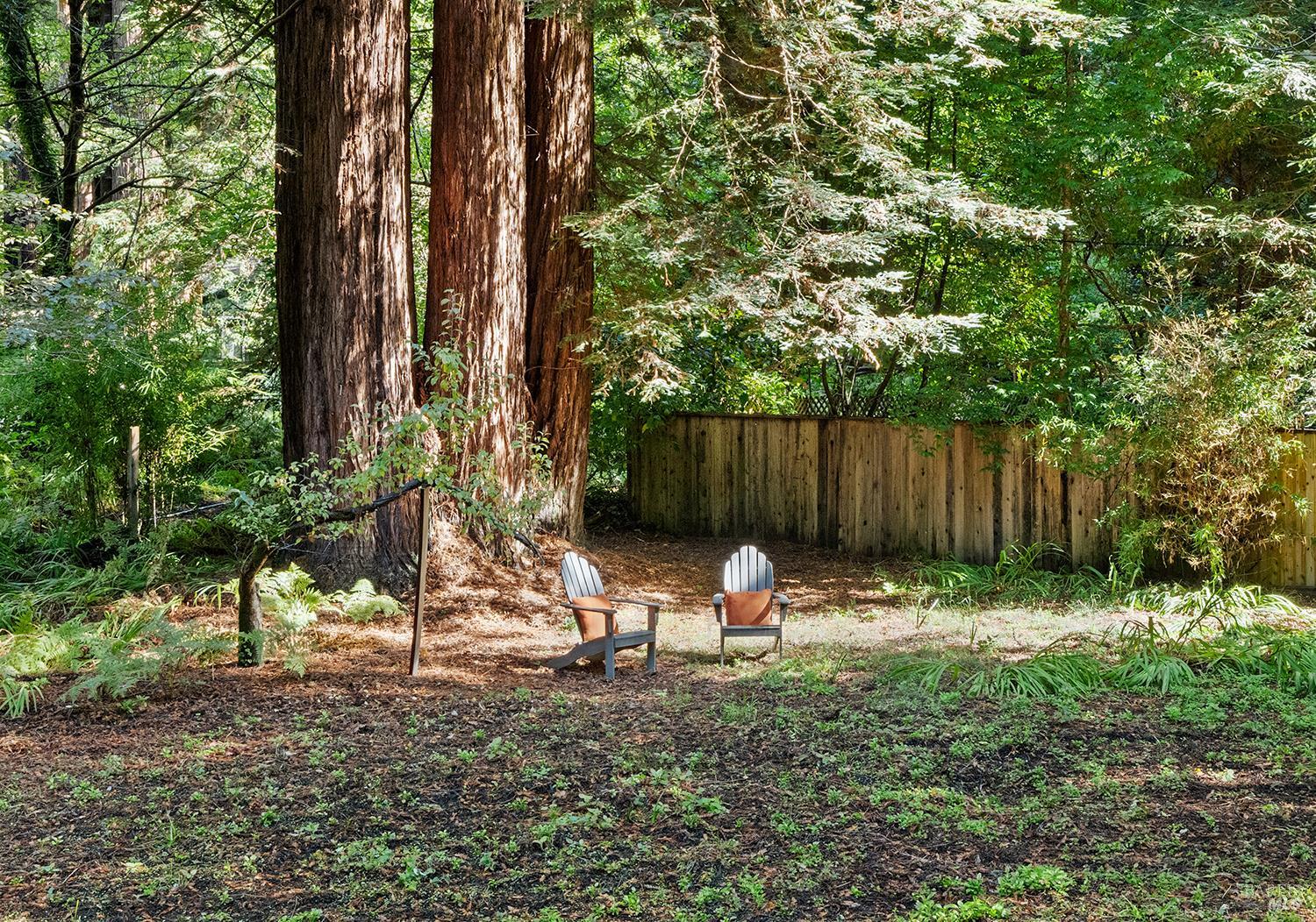 2050 Cazadero Hwy