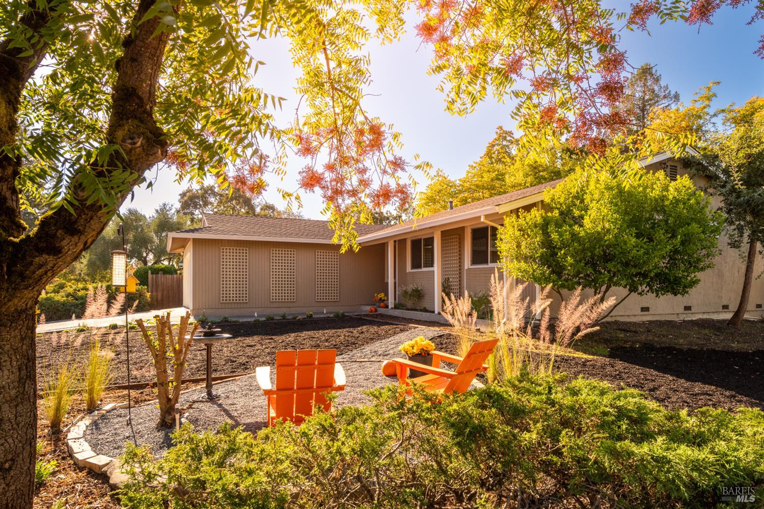 4127 Siskiyou Ave