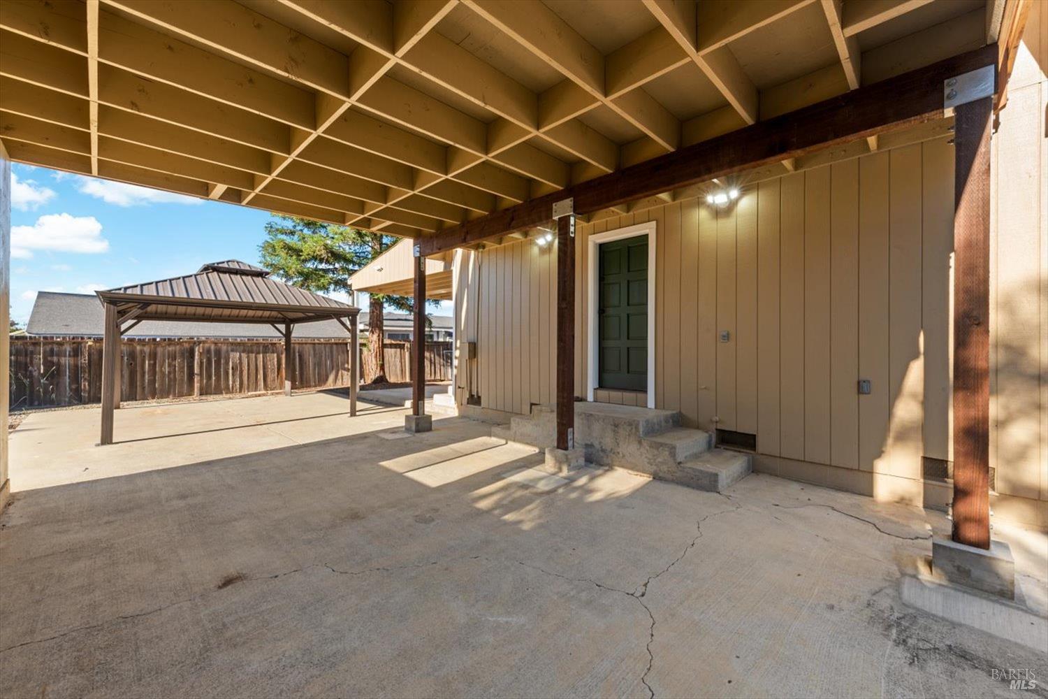 1017 Headlands Dr