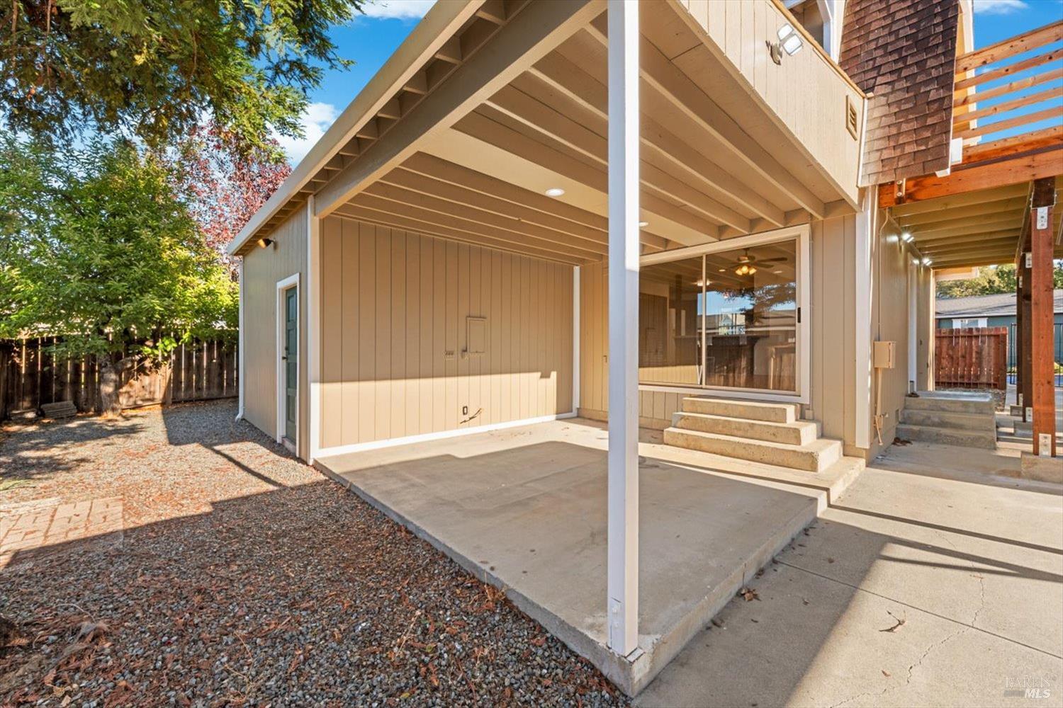 1017 Headlands Dr