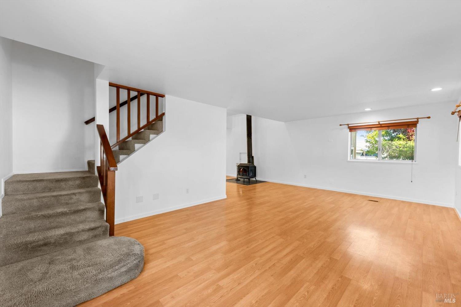 1017 Headlands Dr