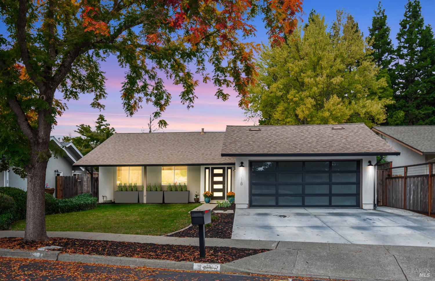 2518 Vine Hill Dr