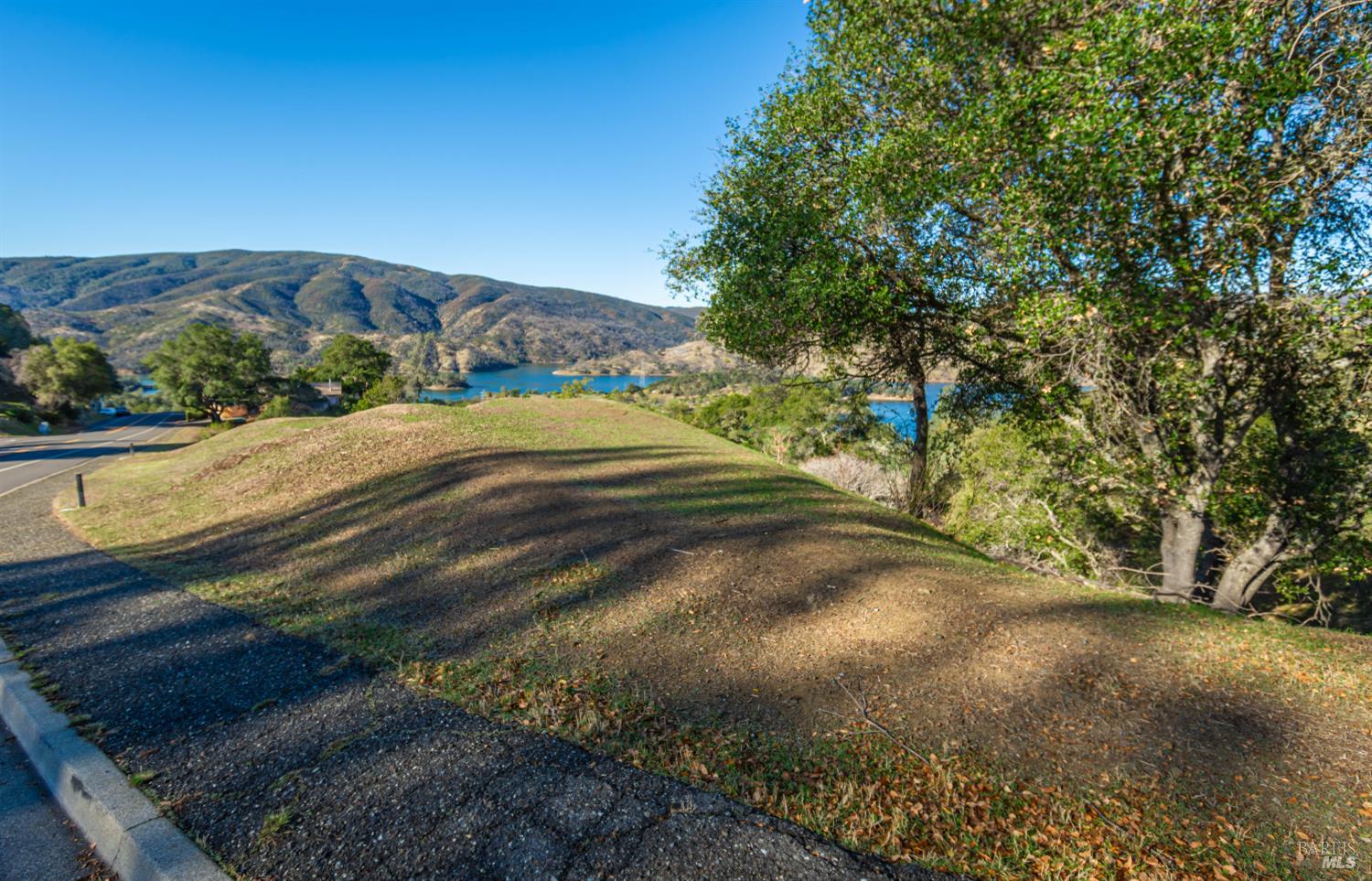 1379-1391 Steele Canyon Rd