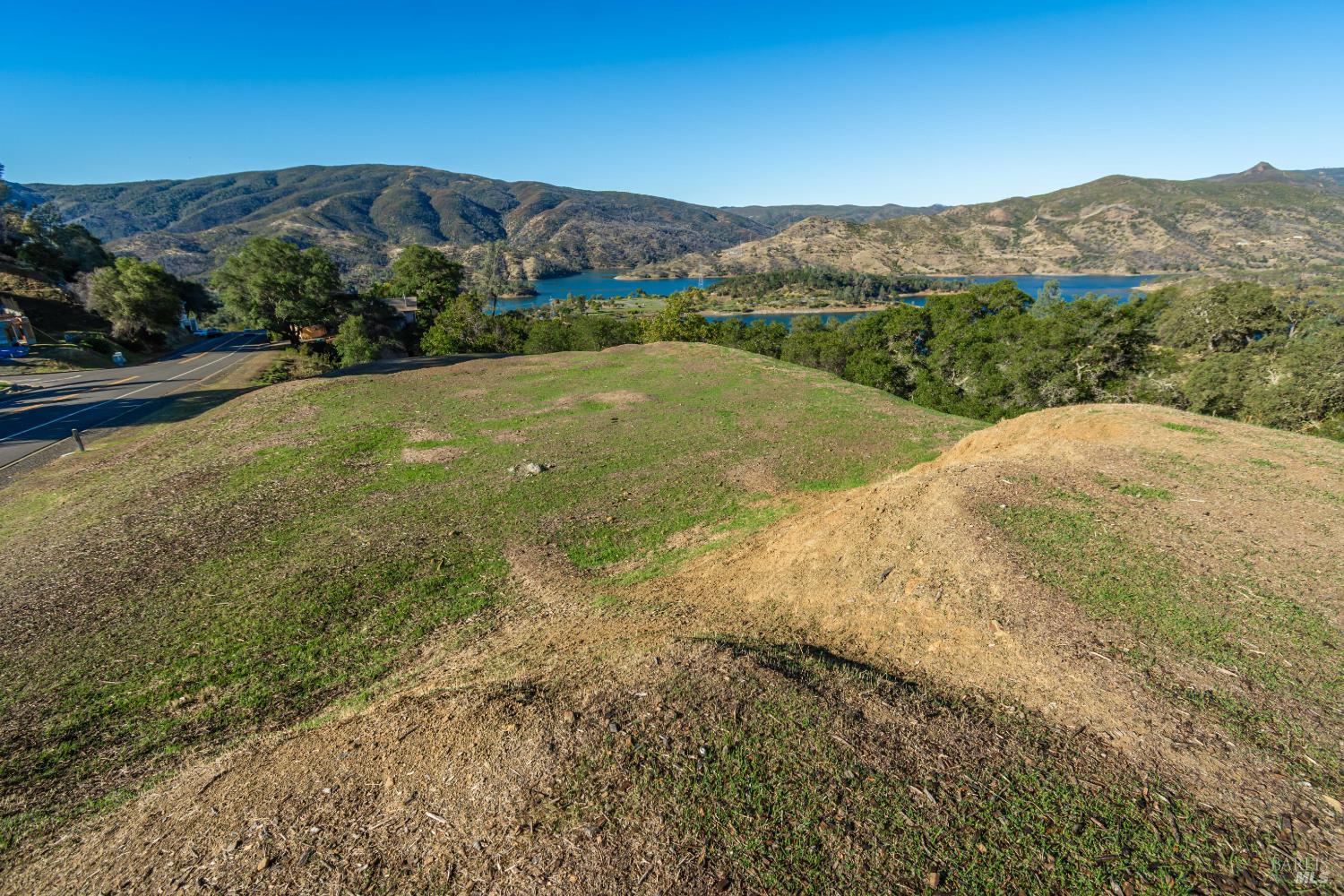 1379-1391 Steele Canyon Rd