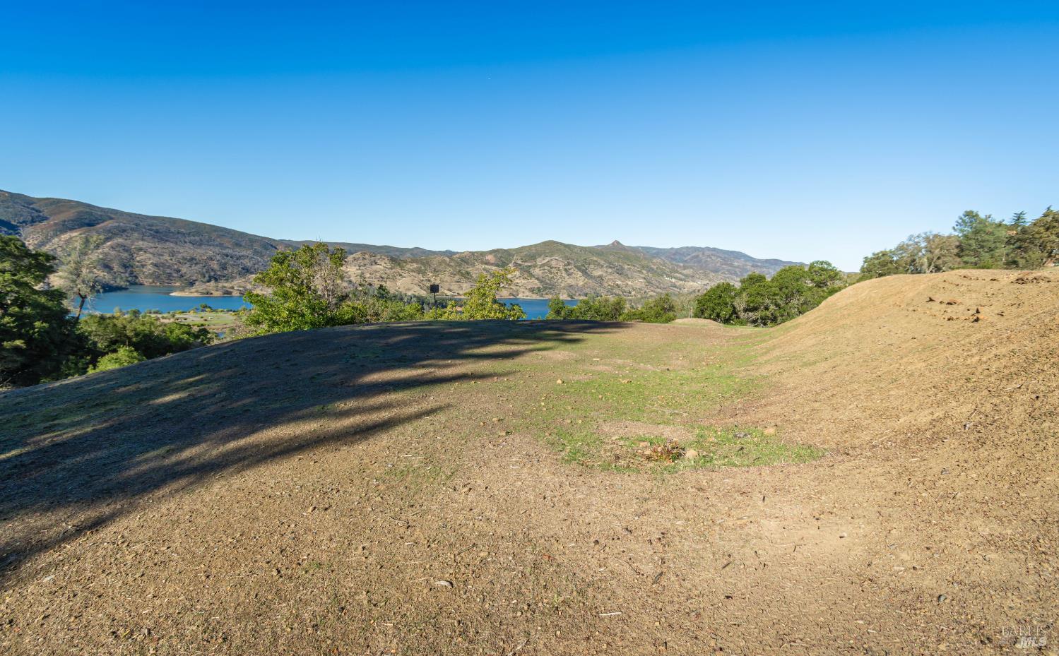 1379-1391 Steele Canyon Rd