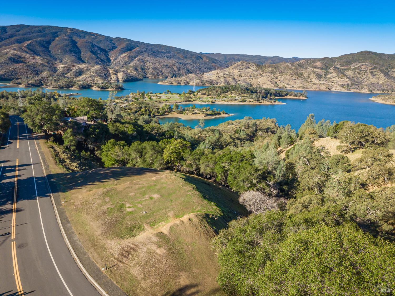 1379-1391 Steele Canyon Rd