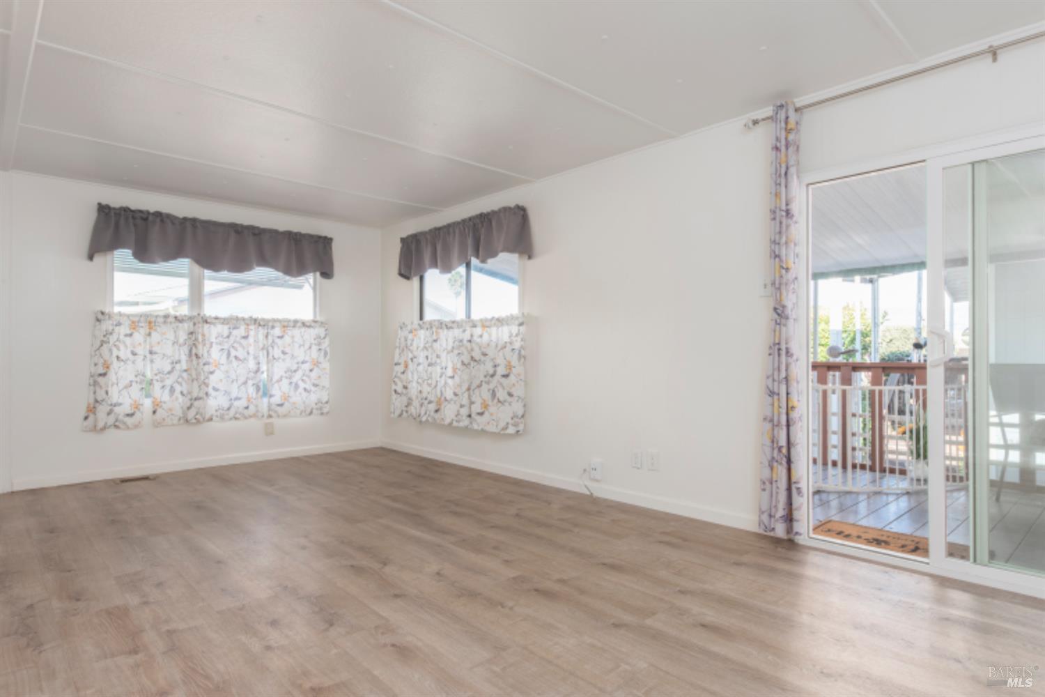 307 Stacey Way