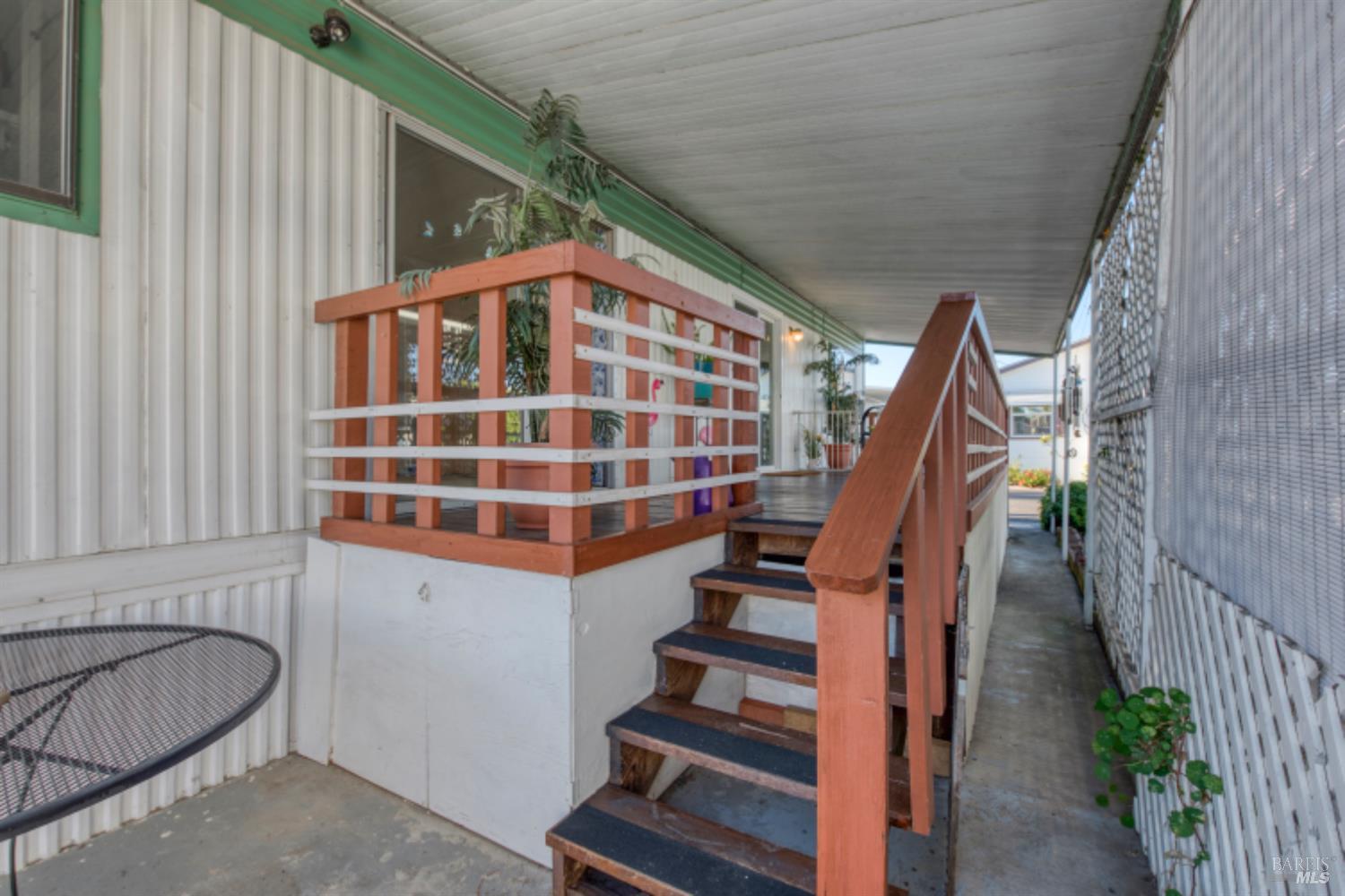 307 Stacey Way