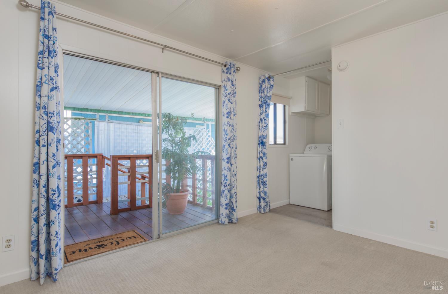 307 Stacey Way