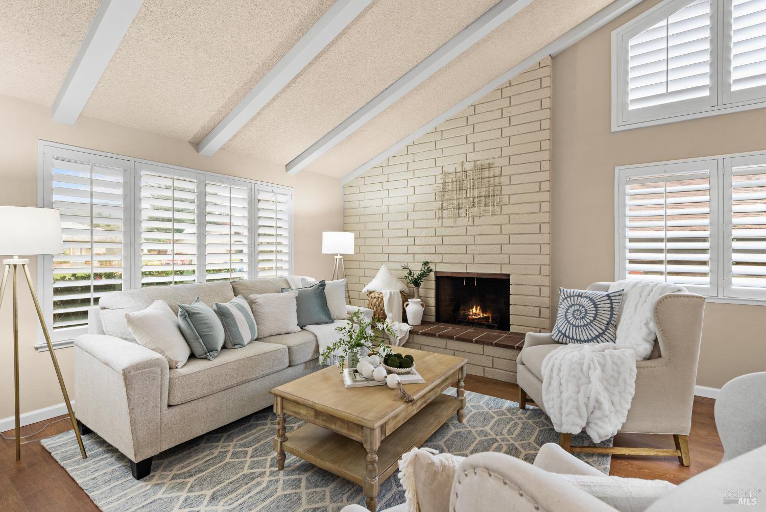 8853 Oak Trail Court