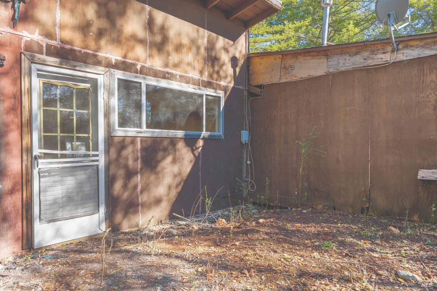 10650 Woodside Drive