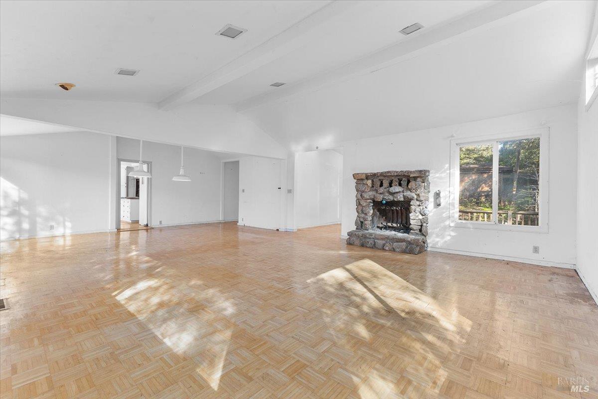 10650 Woodside Drive