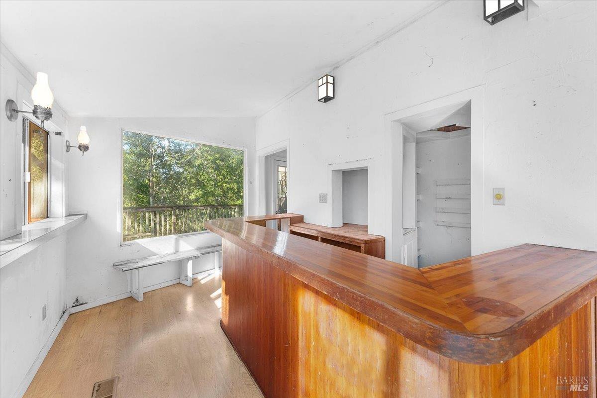 10650 Woodside Drive