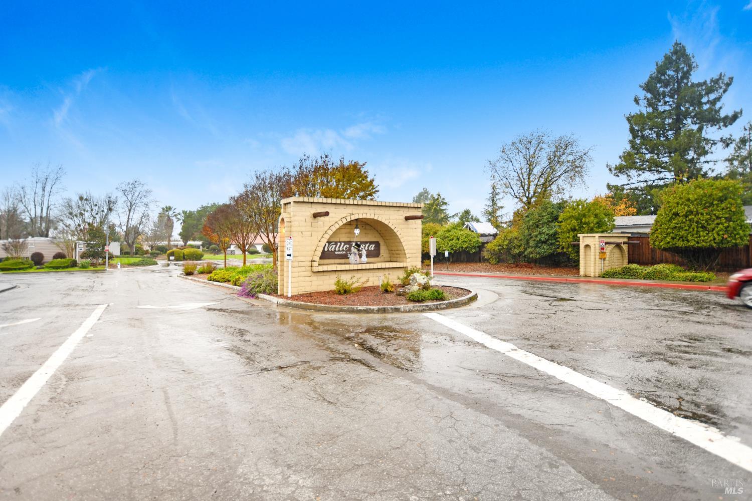 40 Westgate Circle