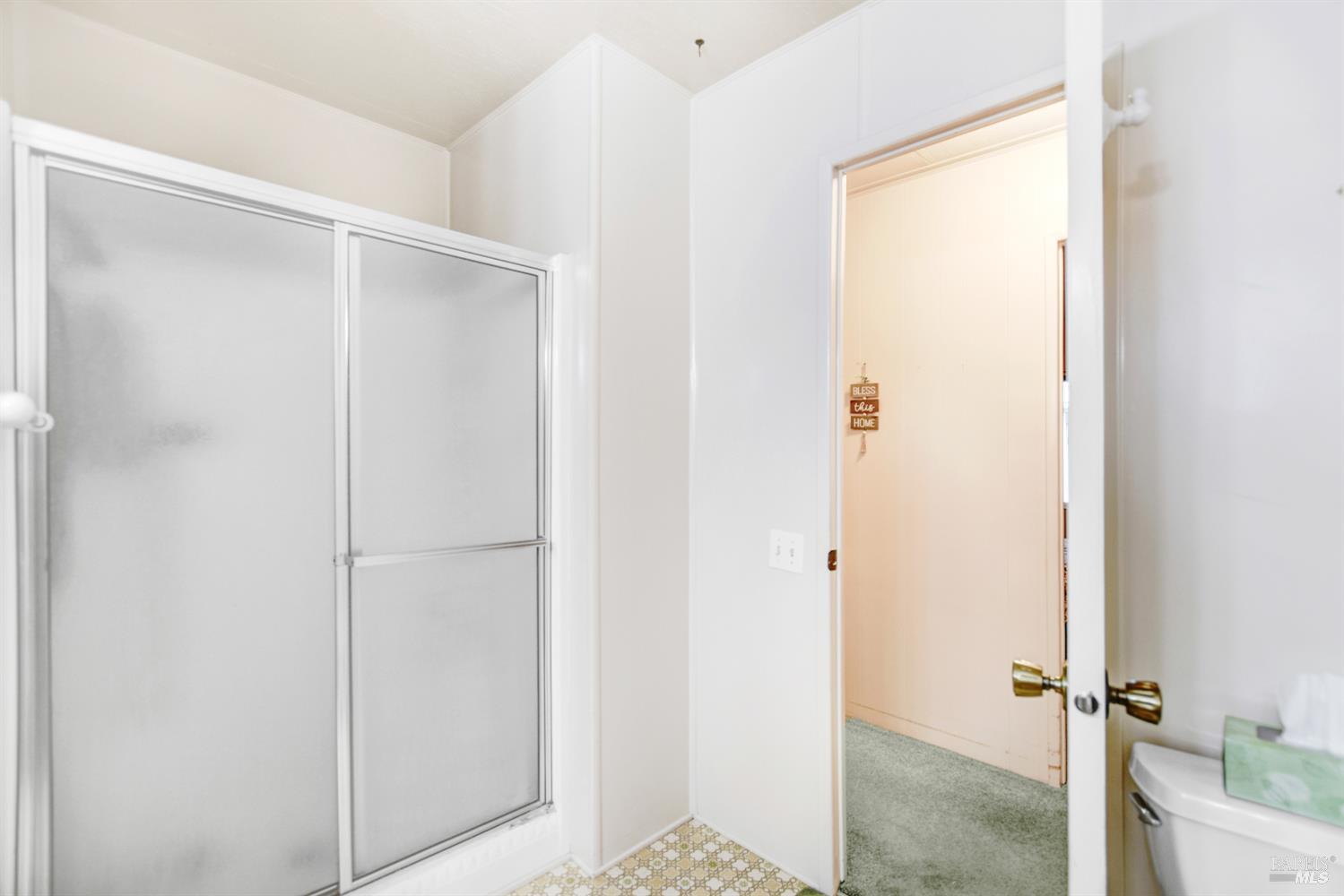 40 Westgate Circle
