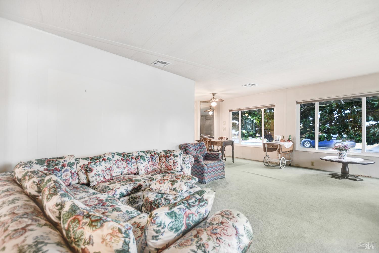 40 Westgate Circle