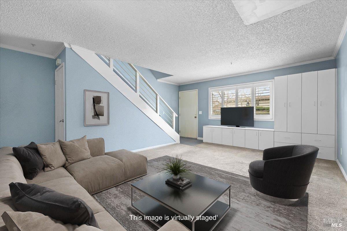 1003 Golf Course Drive