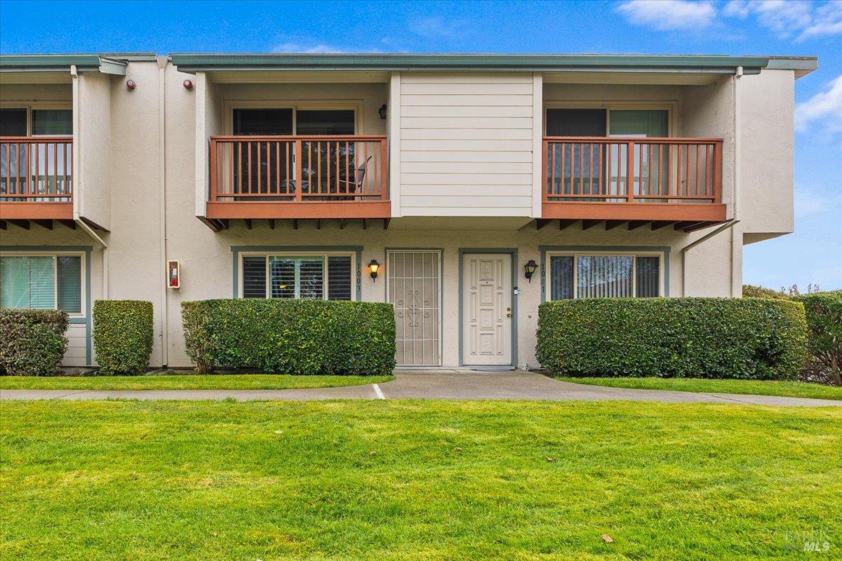 1003 Golf Course Drive