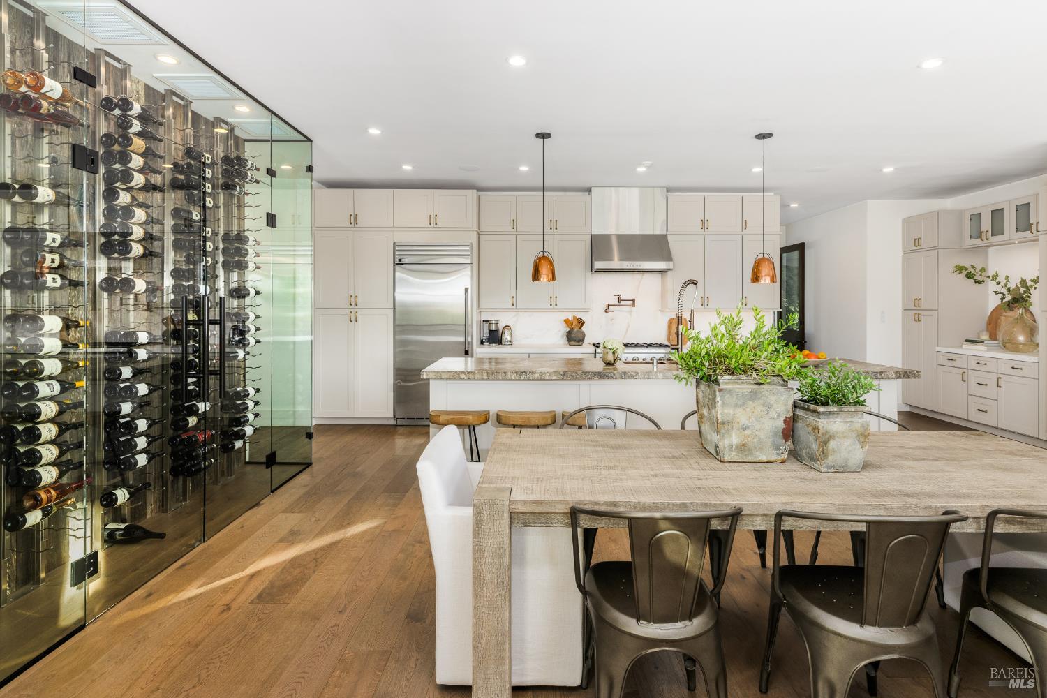 6476 Red Winery Road