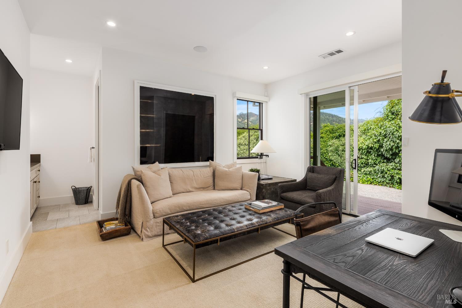 6476 Red Winery Road