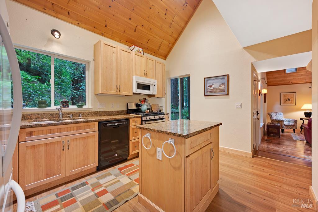2305 Cazadero Highway
