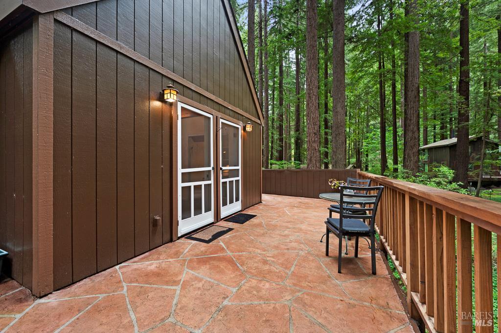 2305 Cazadero Highway