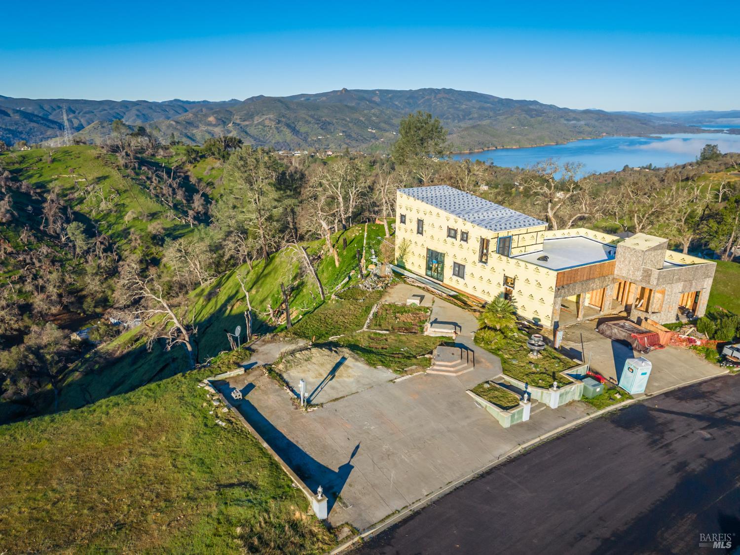 1131 Headlands Drive