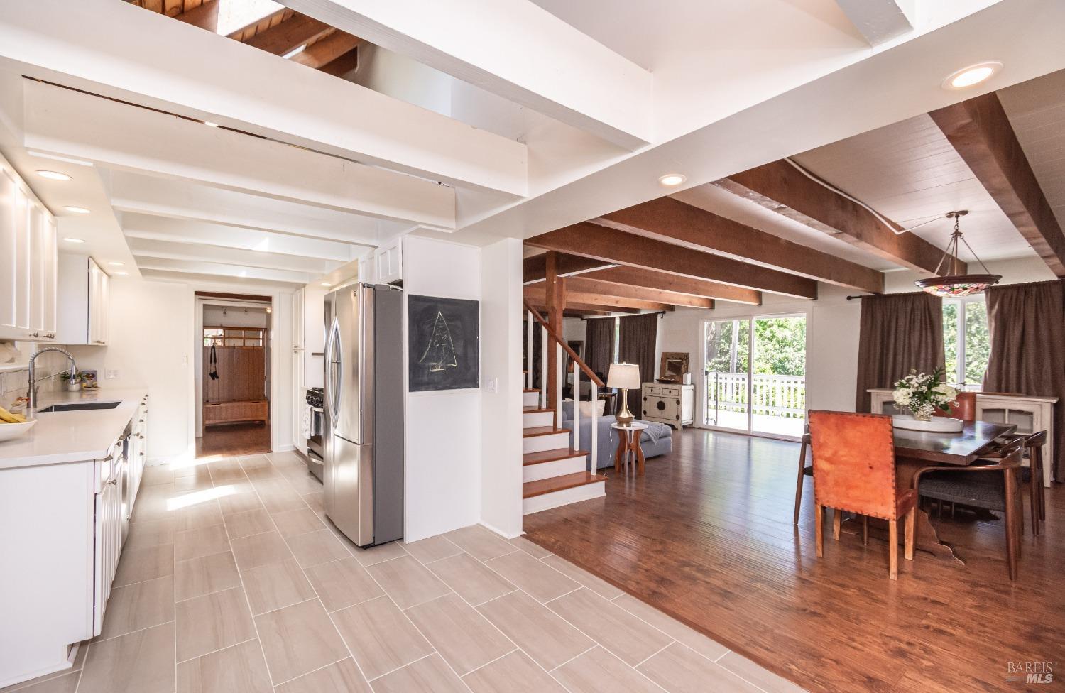 1114 Mount George Avenue