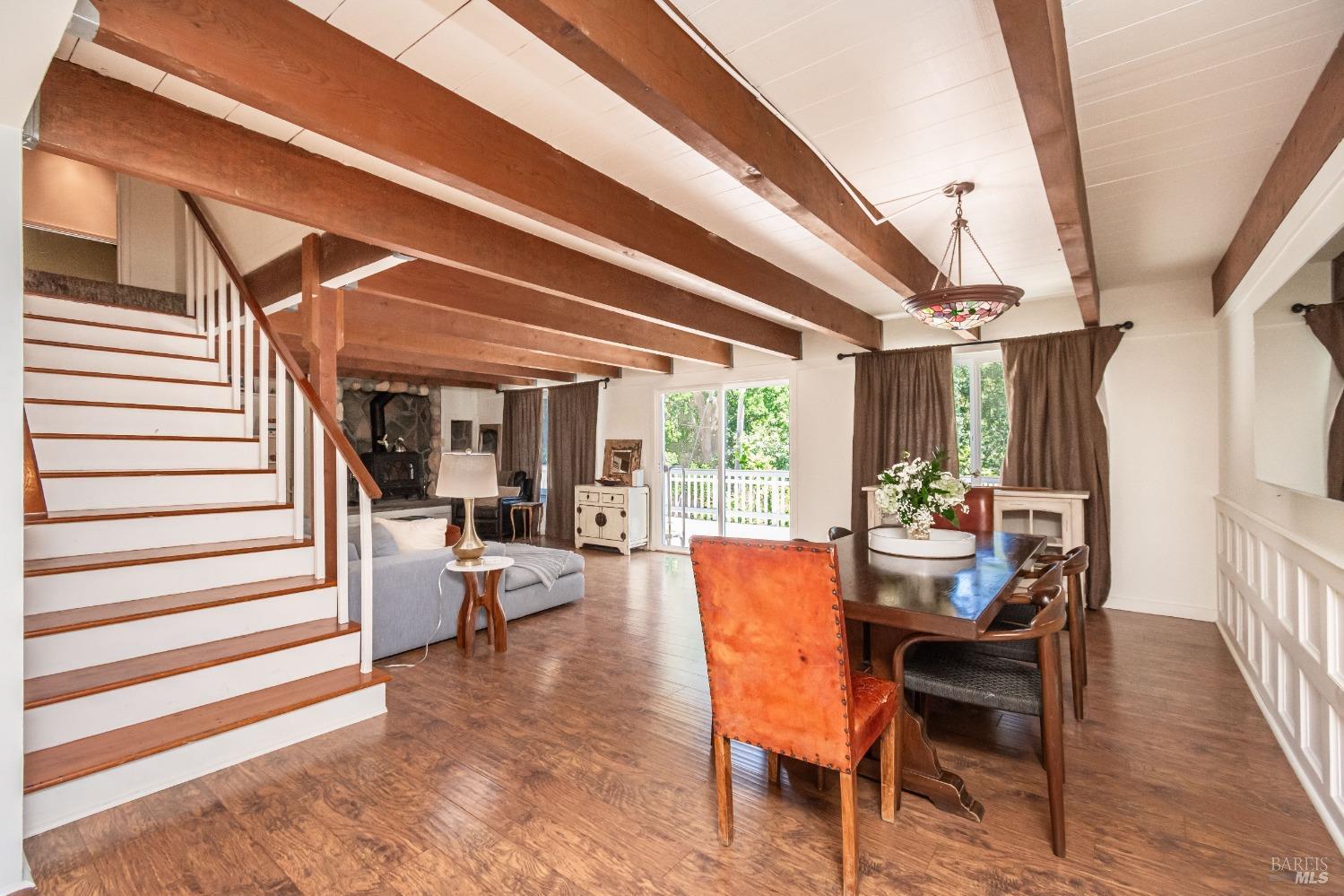 1114 Mount George Avenue