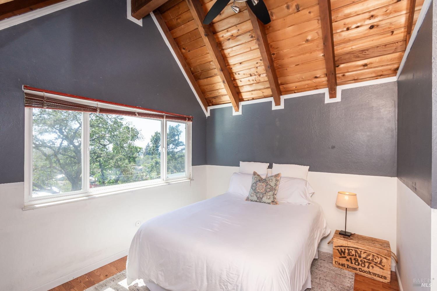 1114 Mount George Avenue