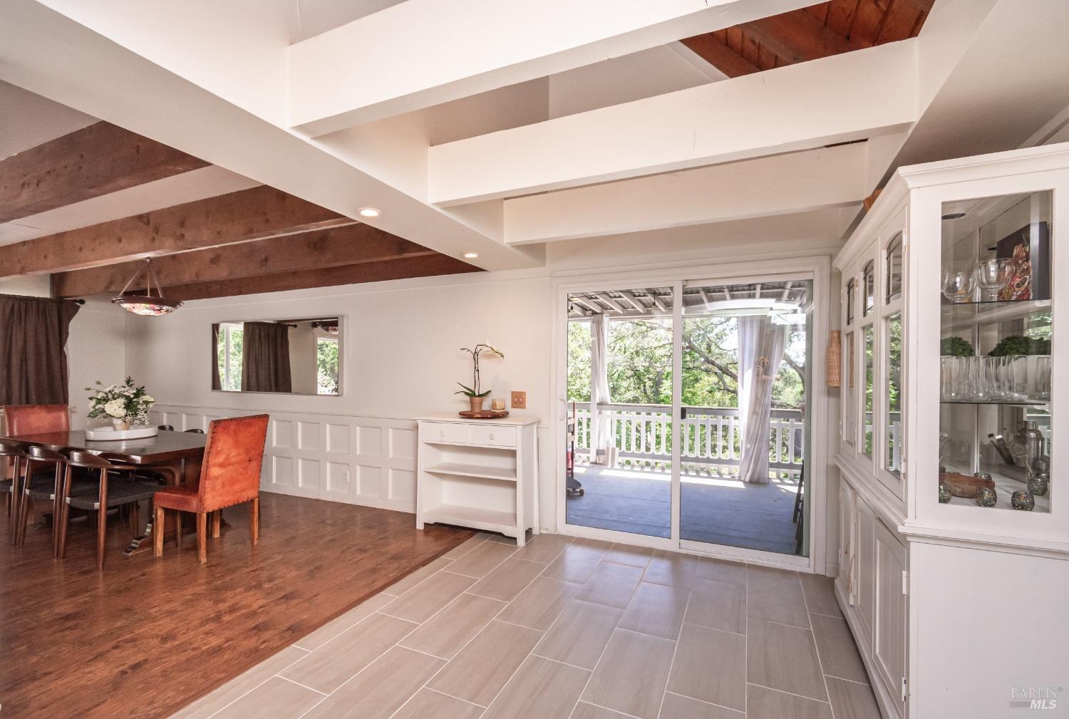 1114 Mount George Avenue