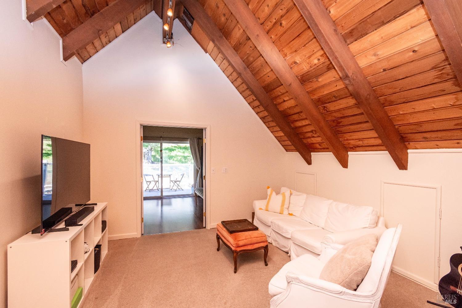 1114 Mount George Avenue