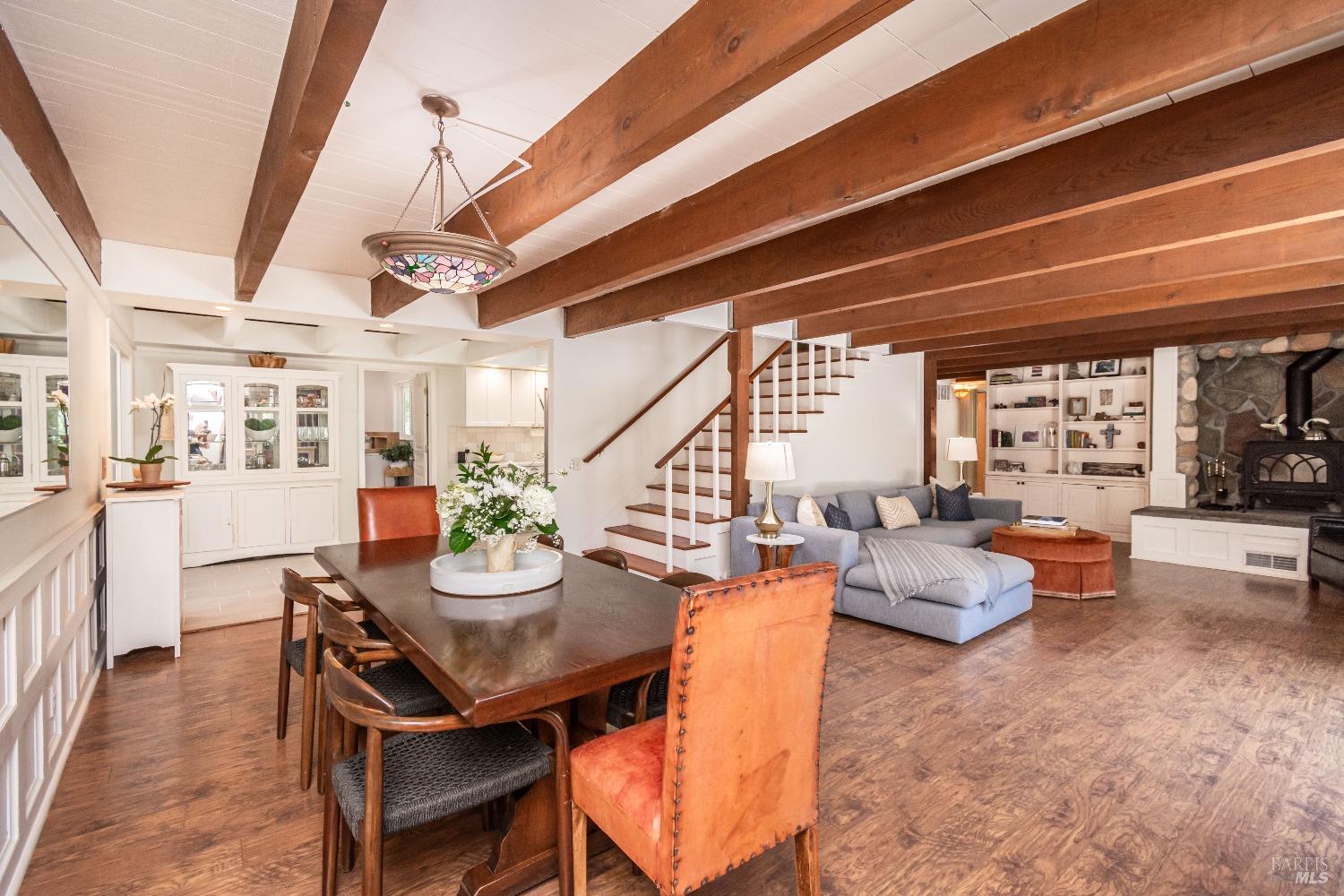 1114 Mount George Avenue