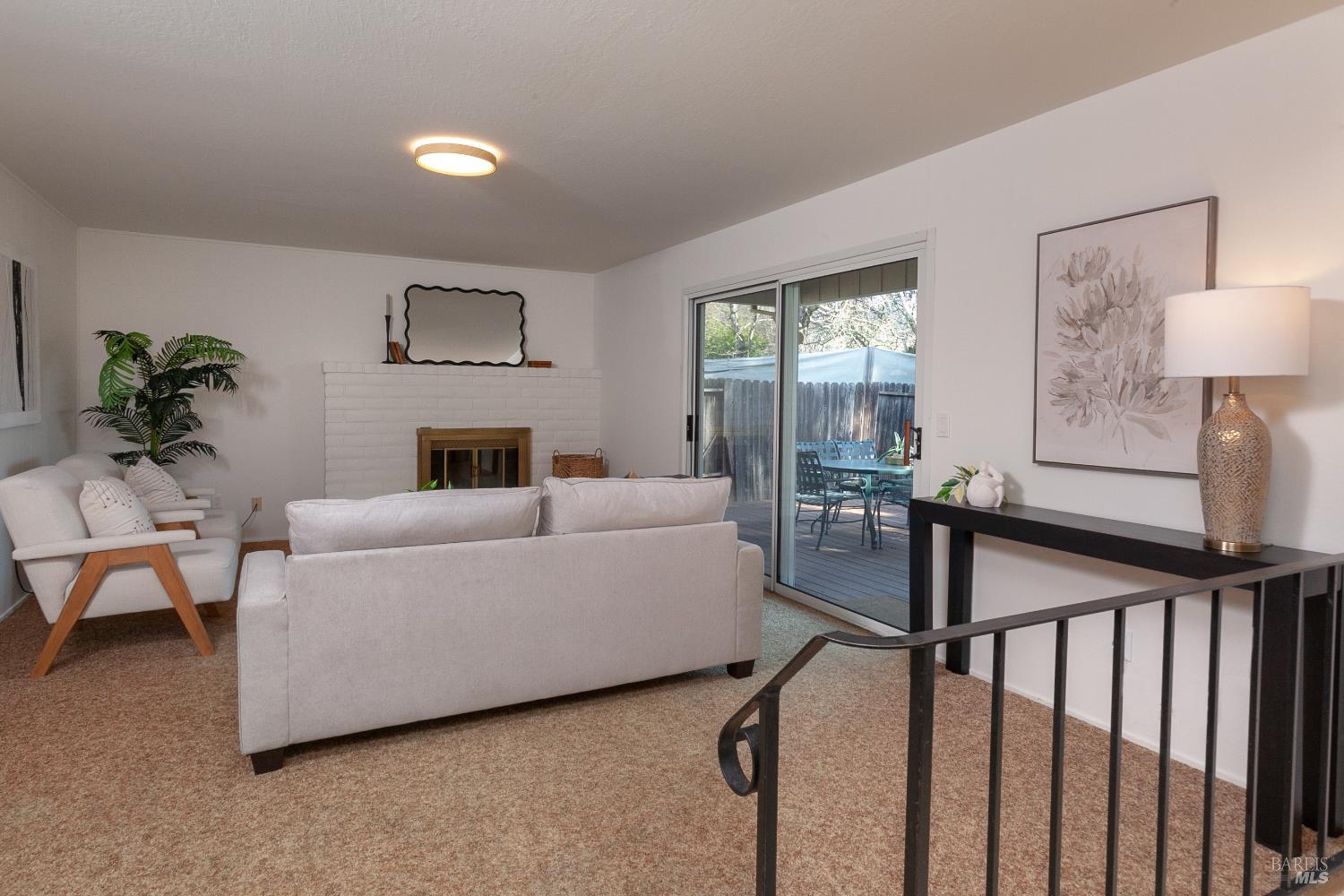 5530 Dupont Drive