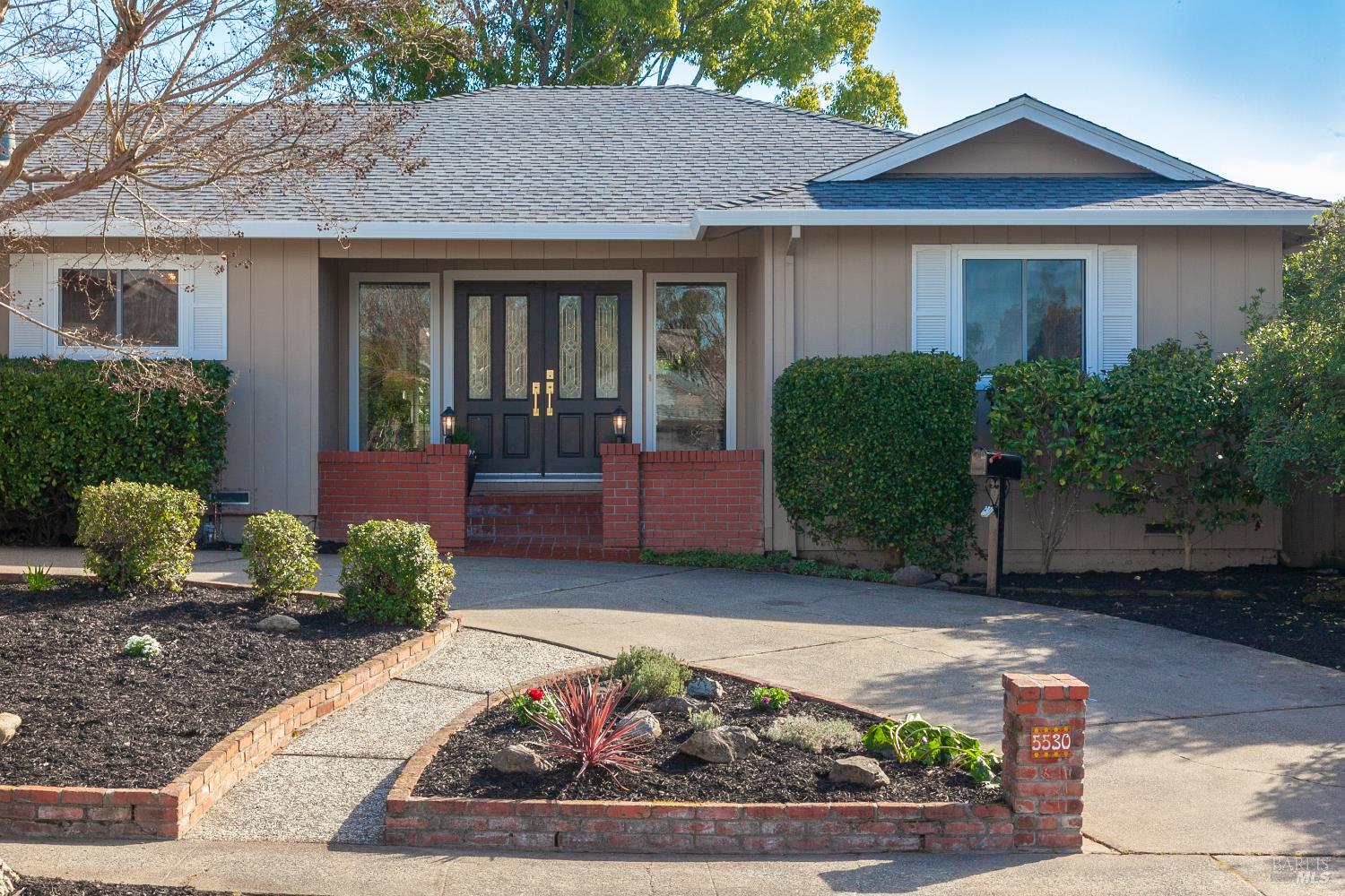 5530 Dupont Drive
