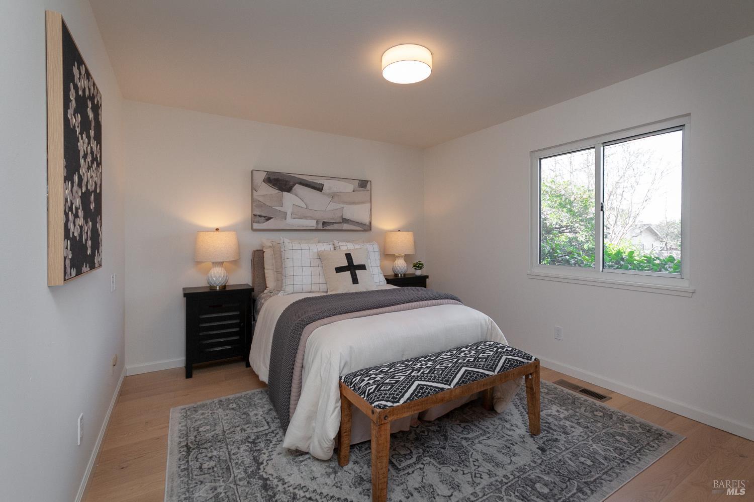 5530 Dupont Drive