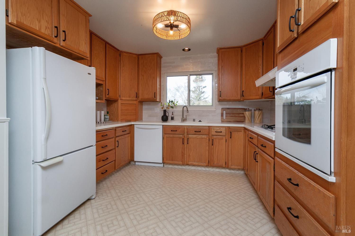 5530 Dupont Drive