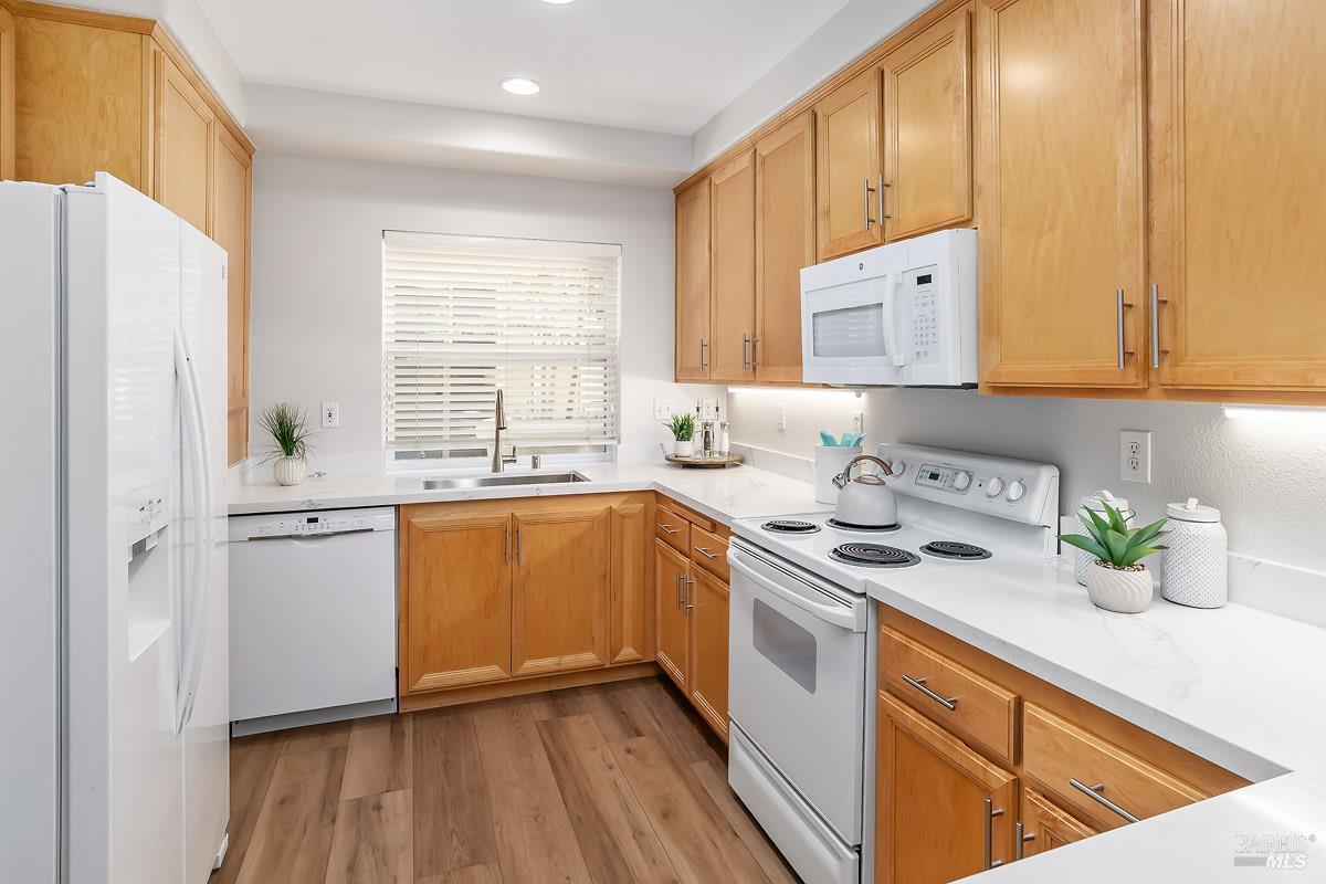 852 Diablo Avenue Unit: #102