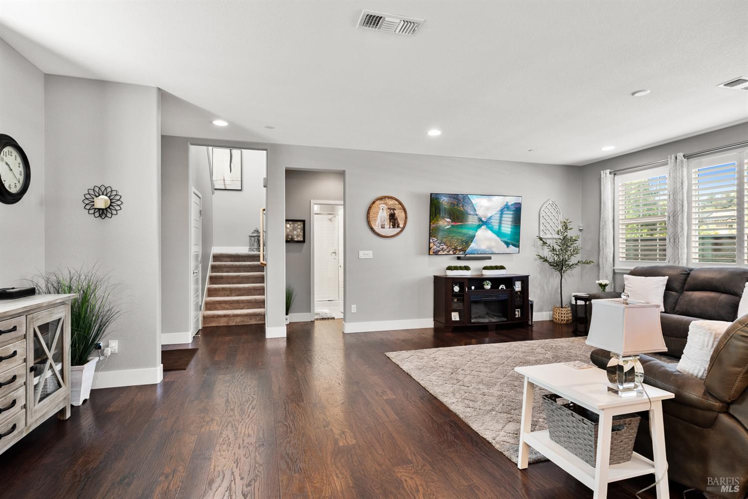 5453 Kaitlyn Place