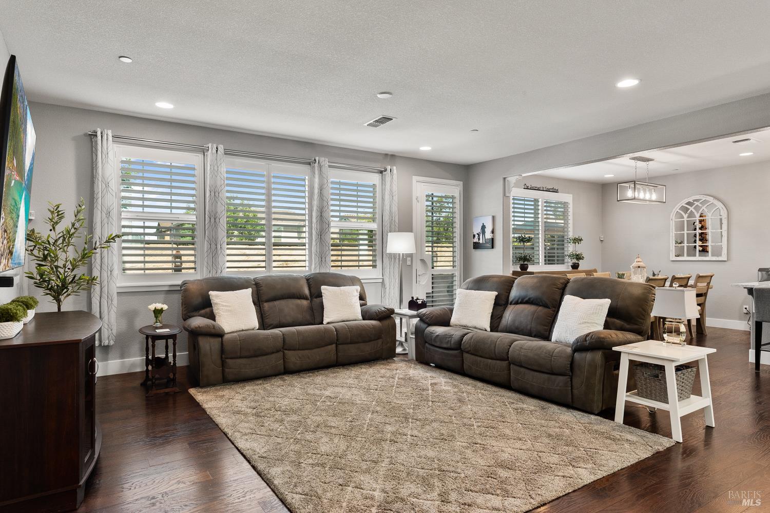 5453 Kaitlyn Place