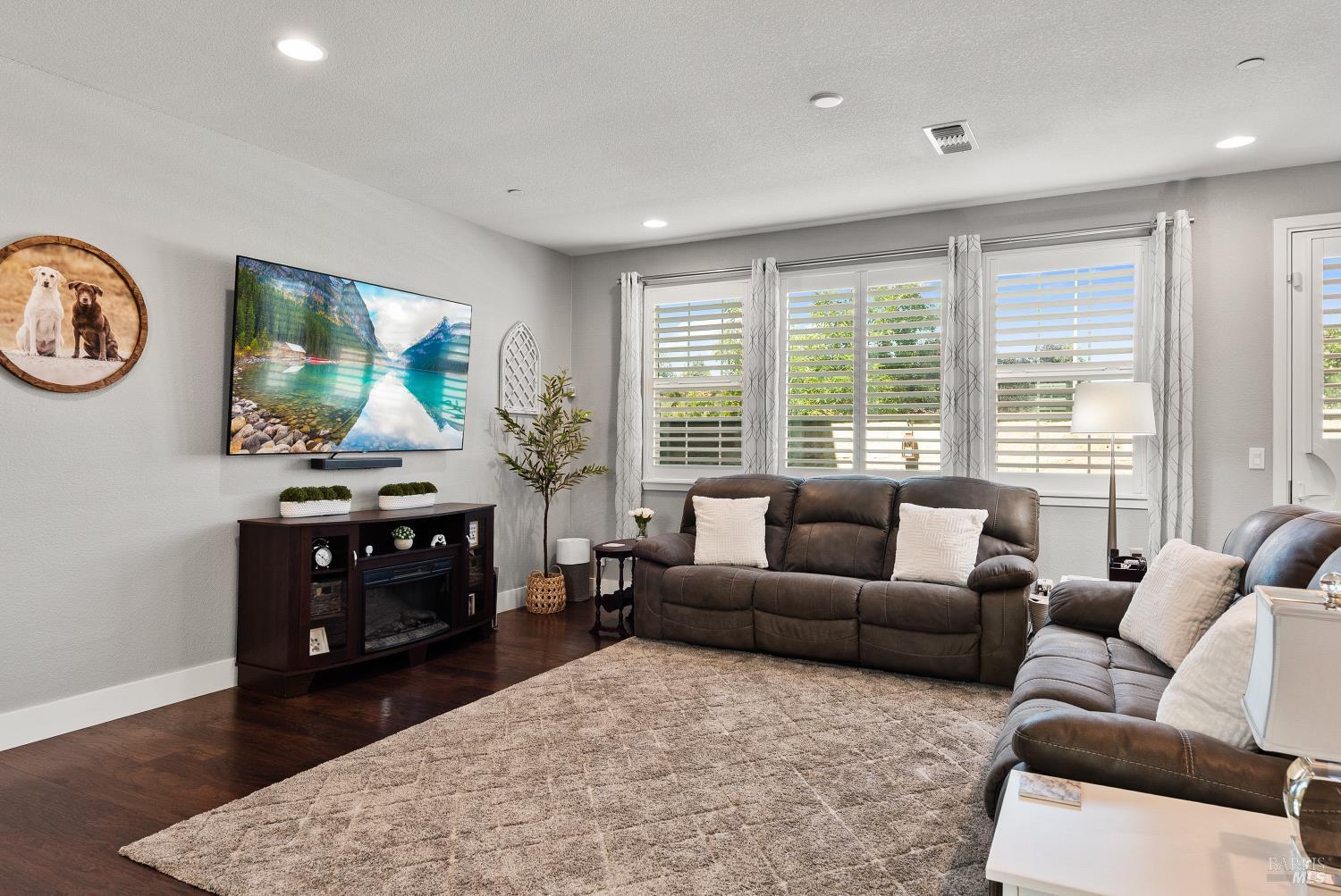 5453 Kaitlyn Place