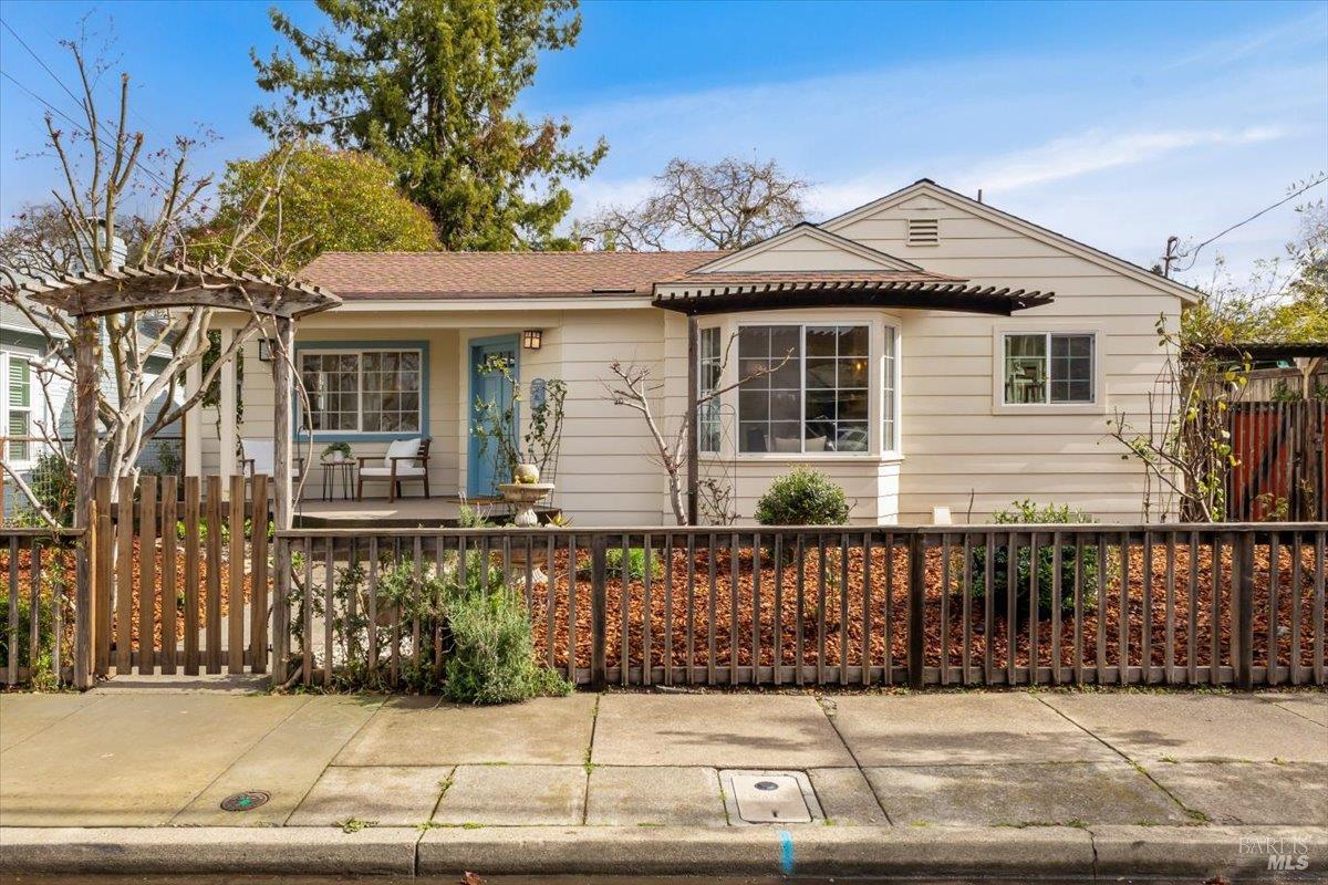 1806 Beaver Street