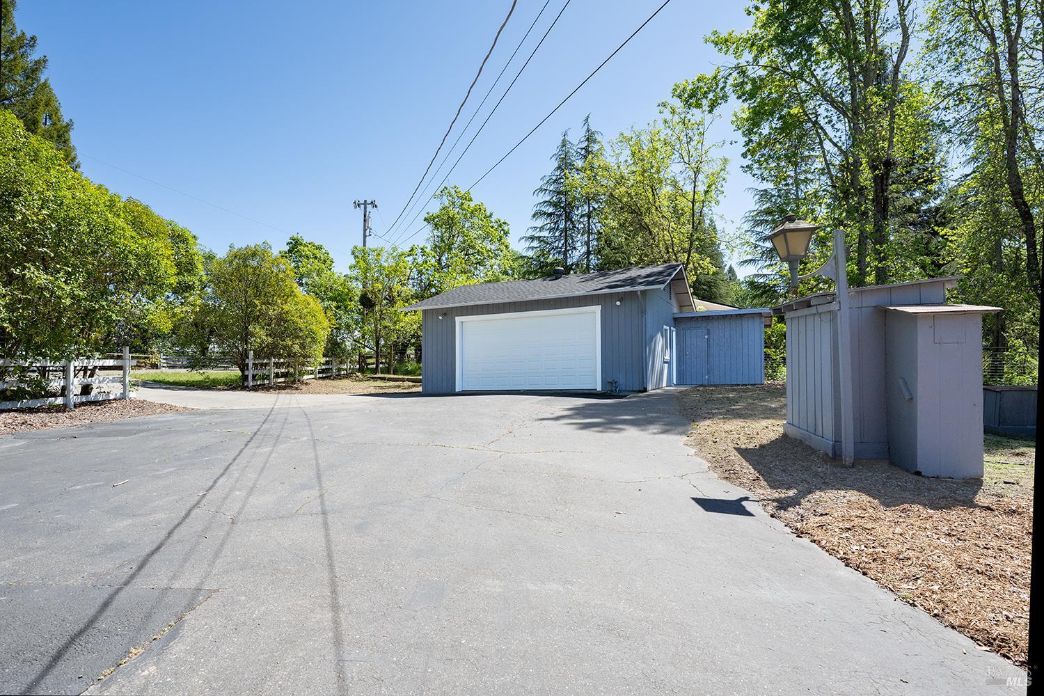 3950 Hicks Road