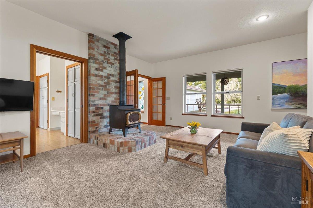 920 Lytton Springs Road