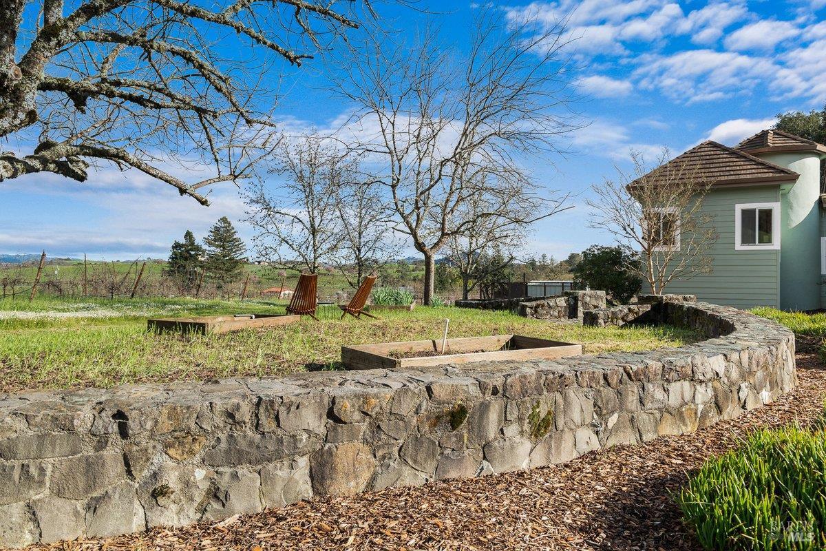 920 Lytton Springs Road