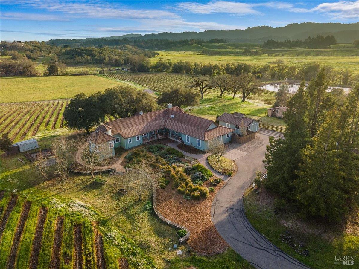 920 Lytton Springs Road
