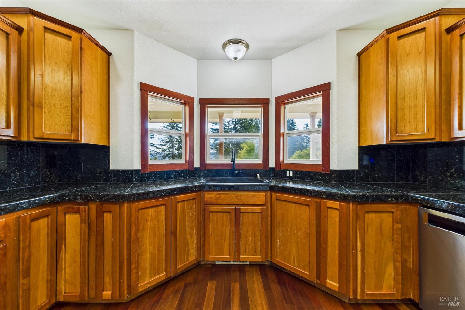 1150 Dinsmore Ranch Road