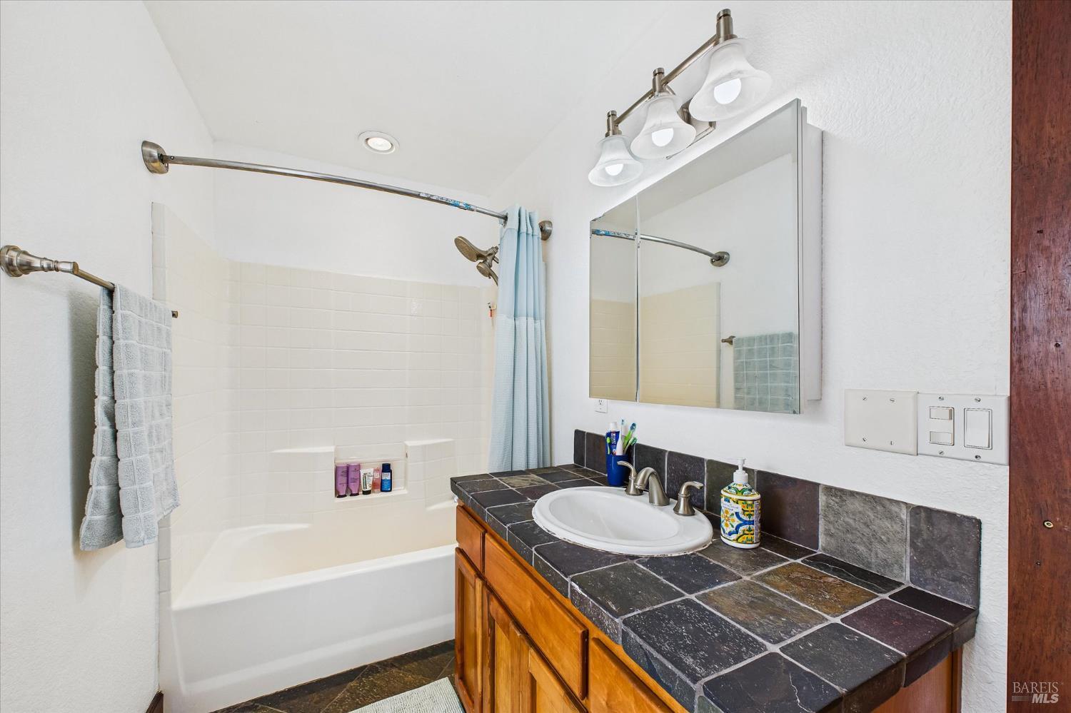 1150 Dinsmore Ranch Road